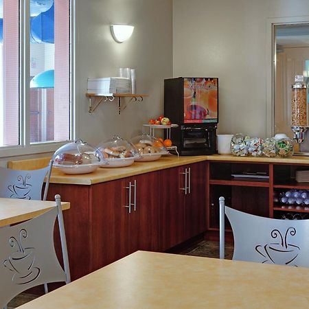 Super 8 By Wyndham Caraquet Hotel Kültér fotó