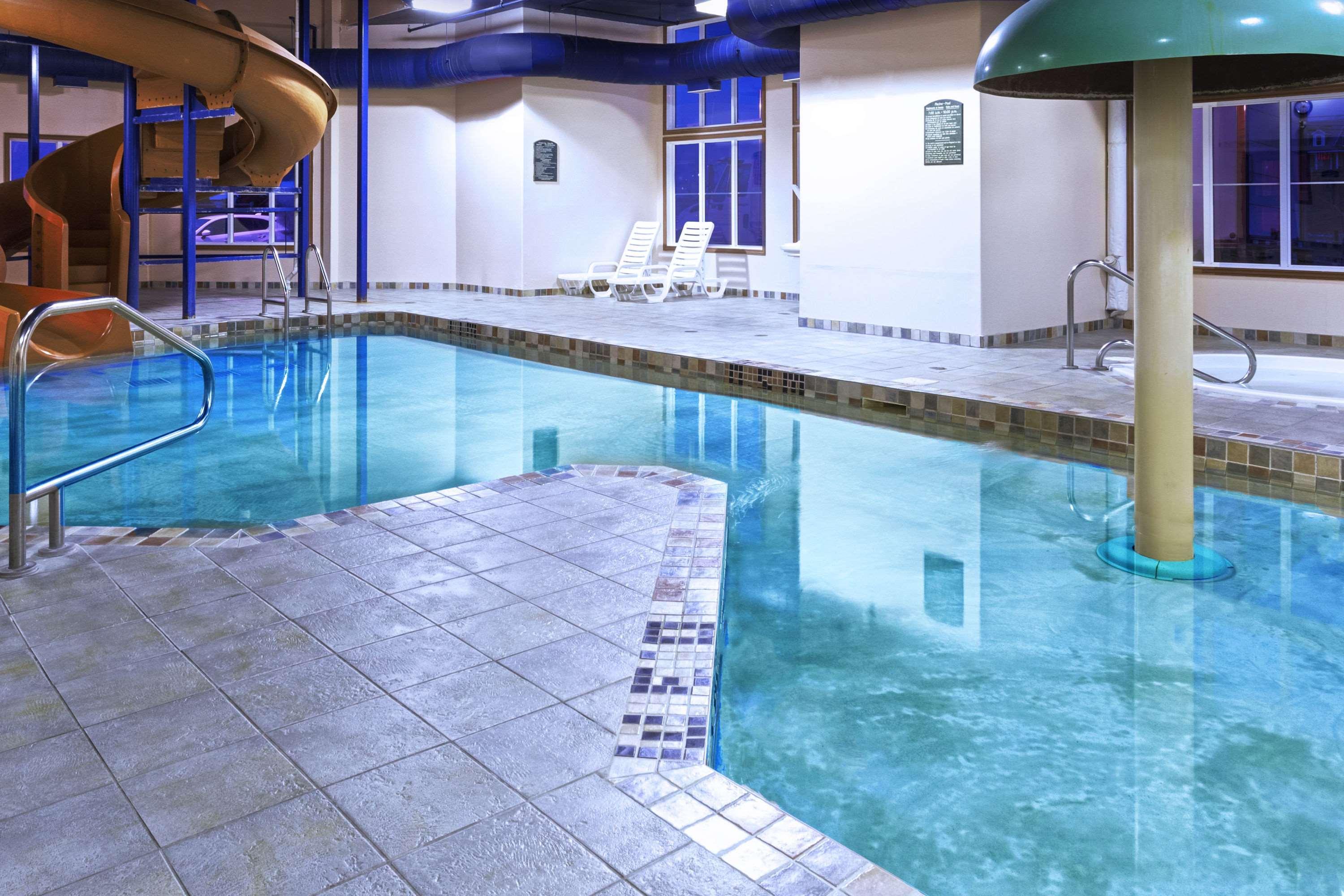 Super 8 By Wyndham Caraquet Hotel Kültér fotó