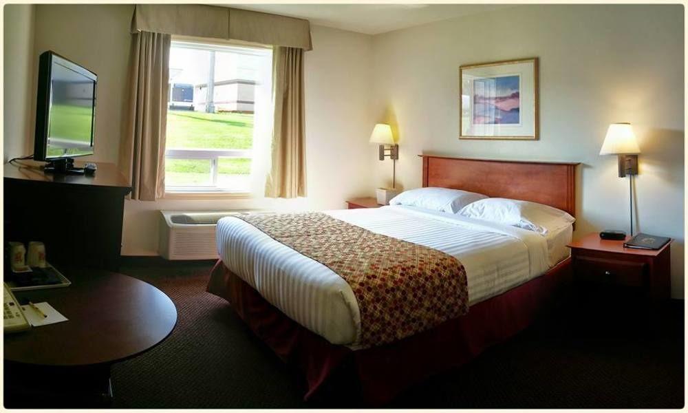 Super 8 By Wyndham Caraquet Hotel Kültér fotó